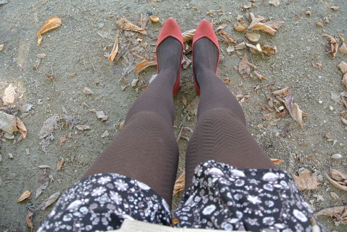 I felt cute that day, with my dress and little red shoes. :)